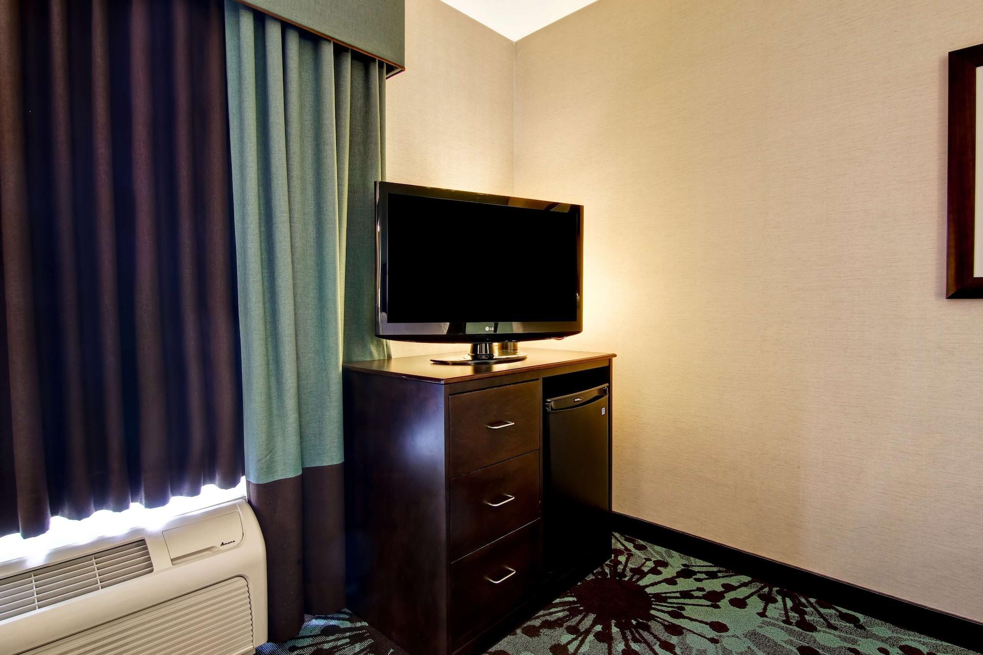 Hampton Inn By Hilton Toronto Airport Corporate Centre ภายนอก รูปภาพ
