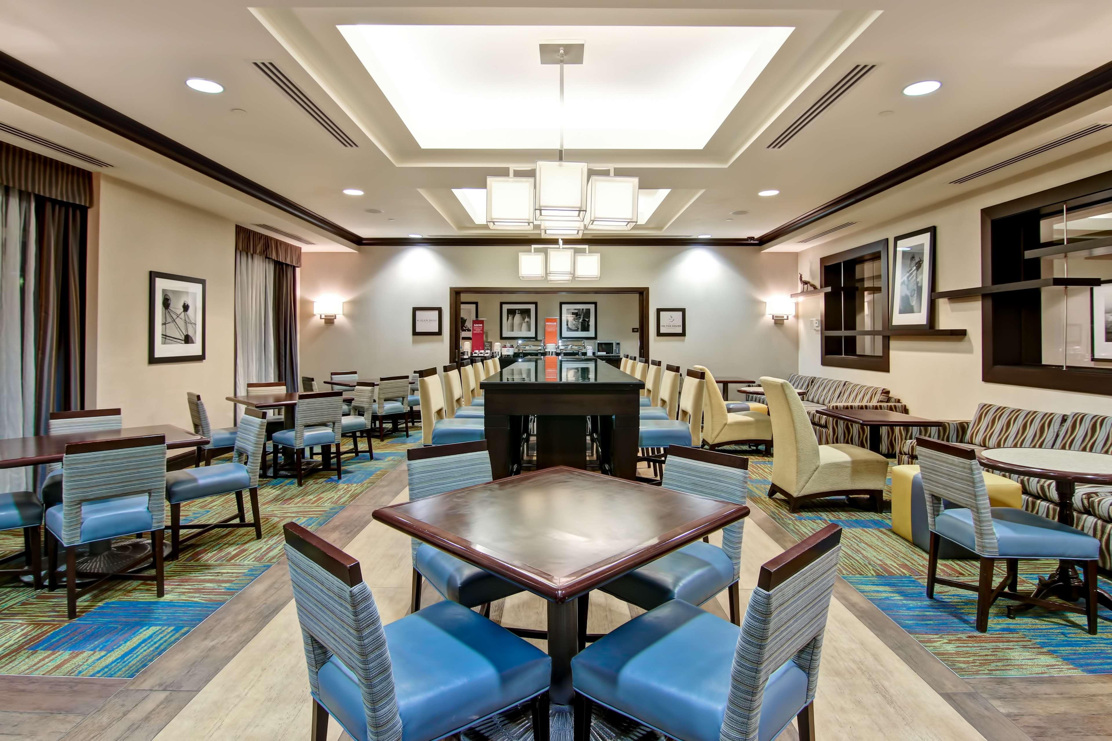 Hampton Inn By Hilton Toronto Airport Corporate Centre ภายนอก รูปภาพ