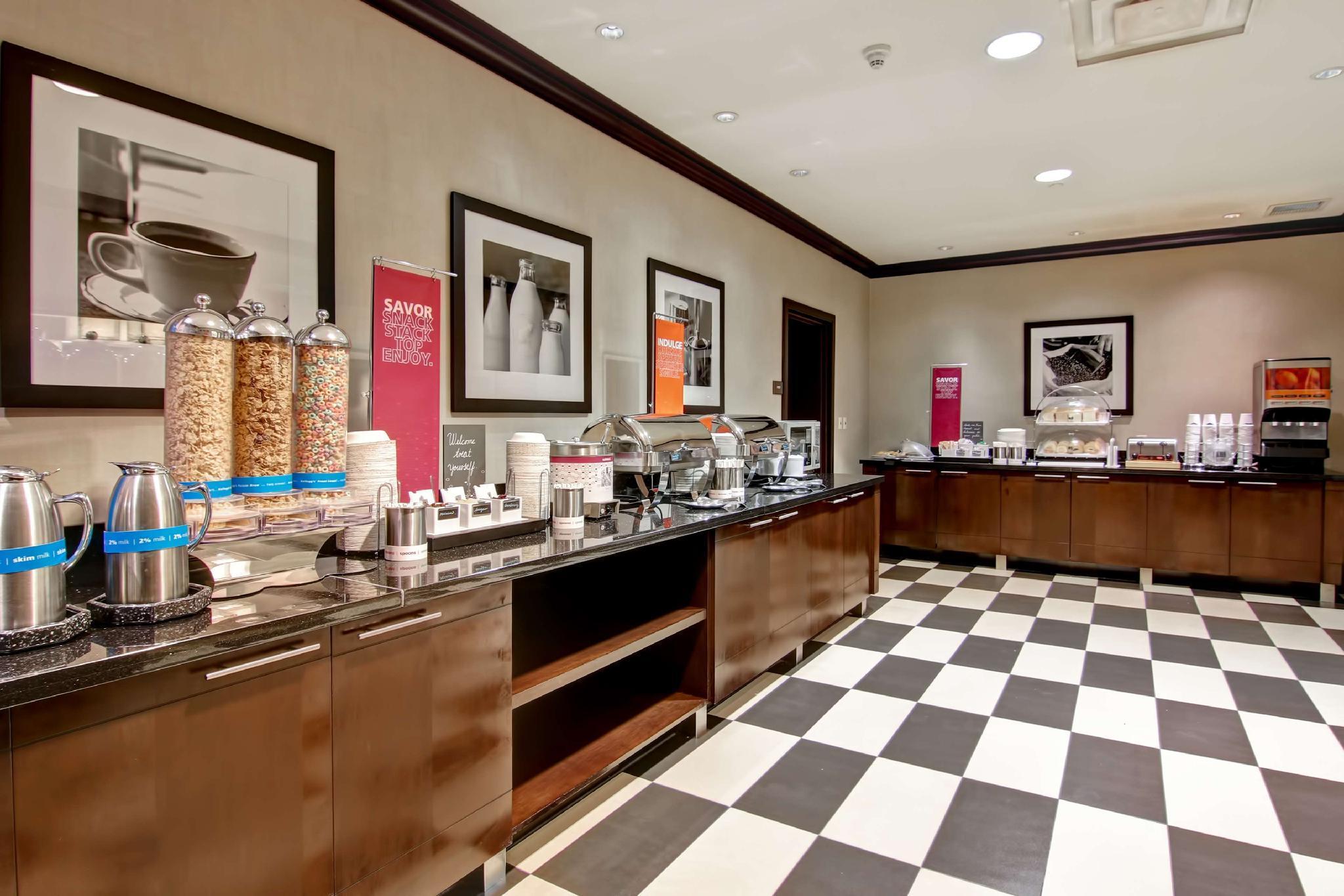 Hampton Inn By Hilton Toronto Airport Corporate Centre ภายนอก รูปภาพ