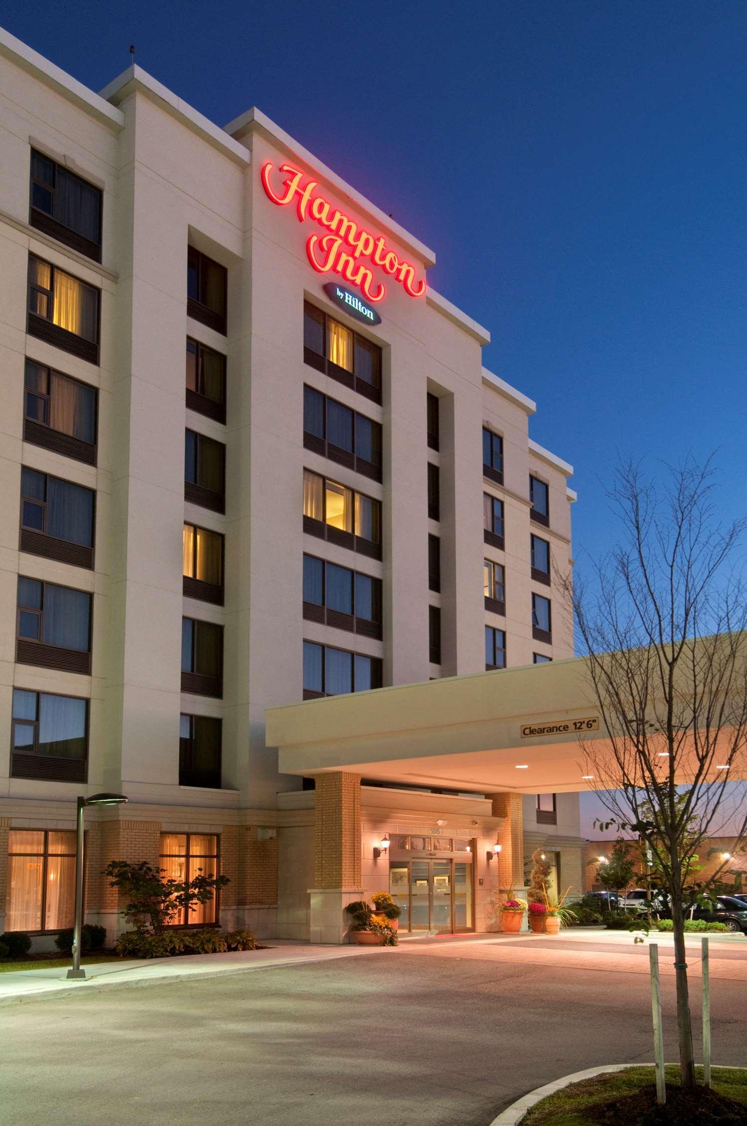 Hampton Inn By Hilton Toronto Airport Corporate Centre ภายนอก รูปภาพ