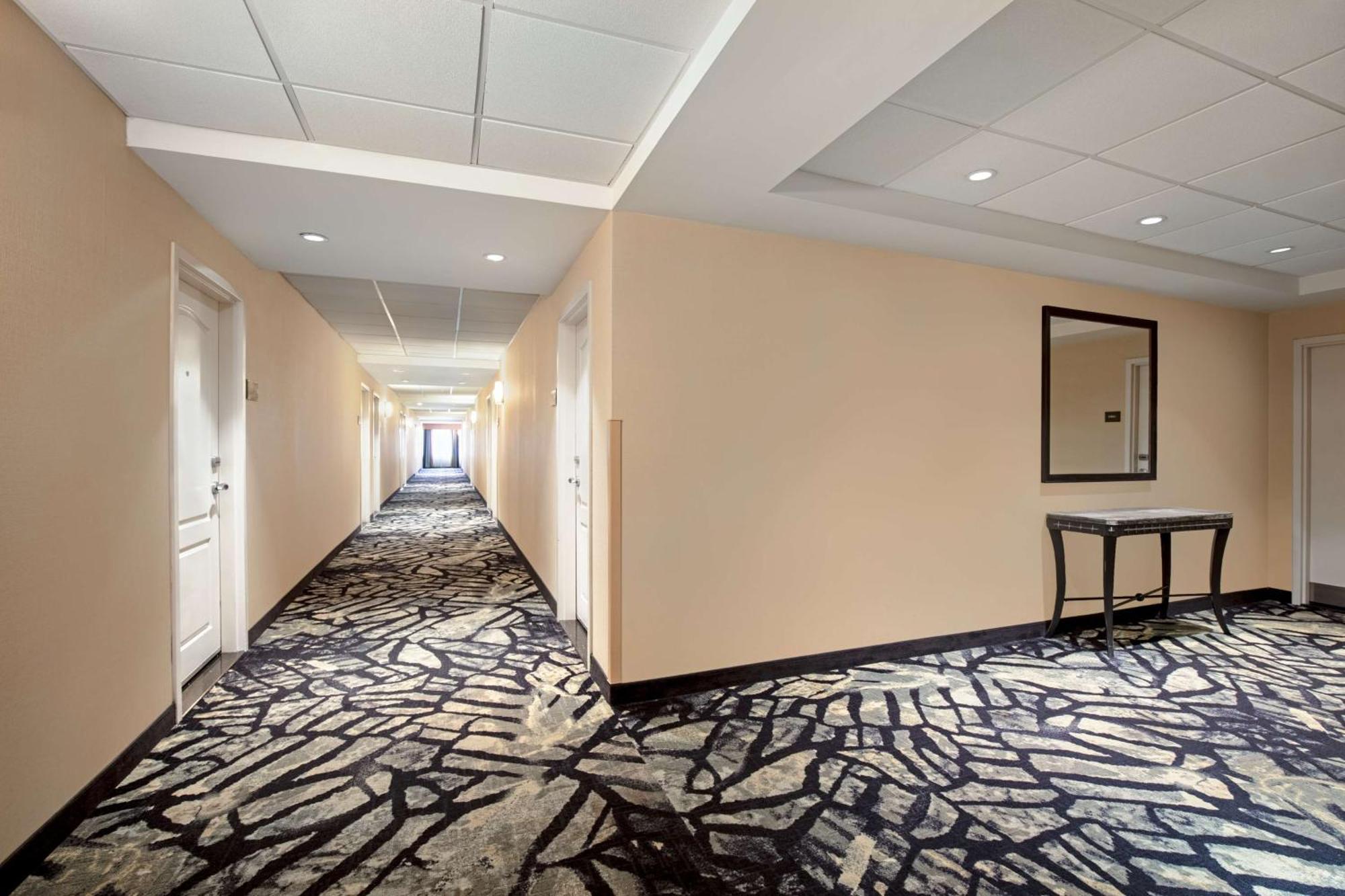 Hampton Inn By Hilton Toronto Airport Corporate Centre ภายนอก รูปภาพ