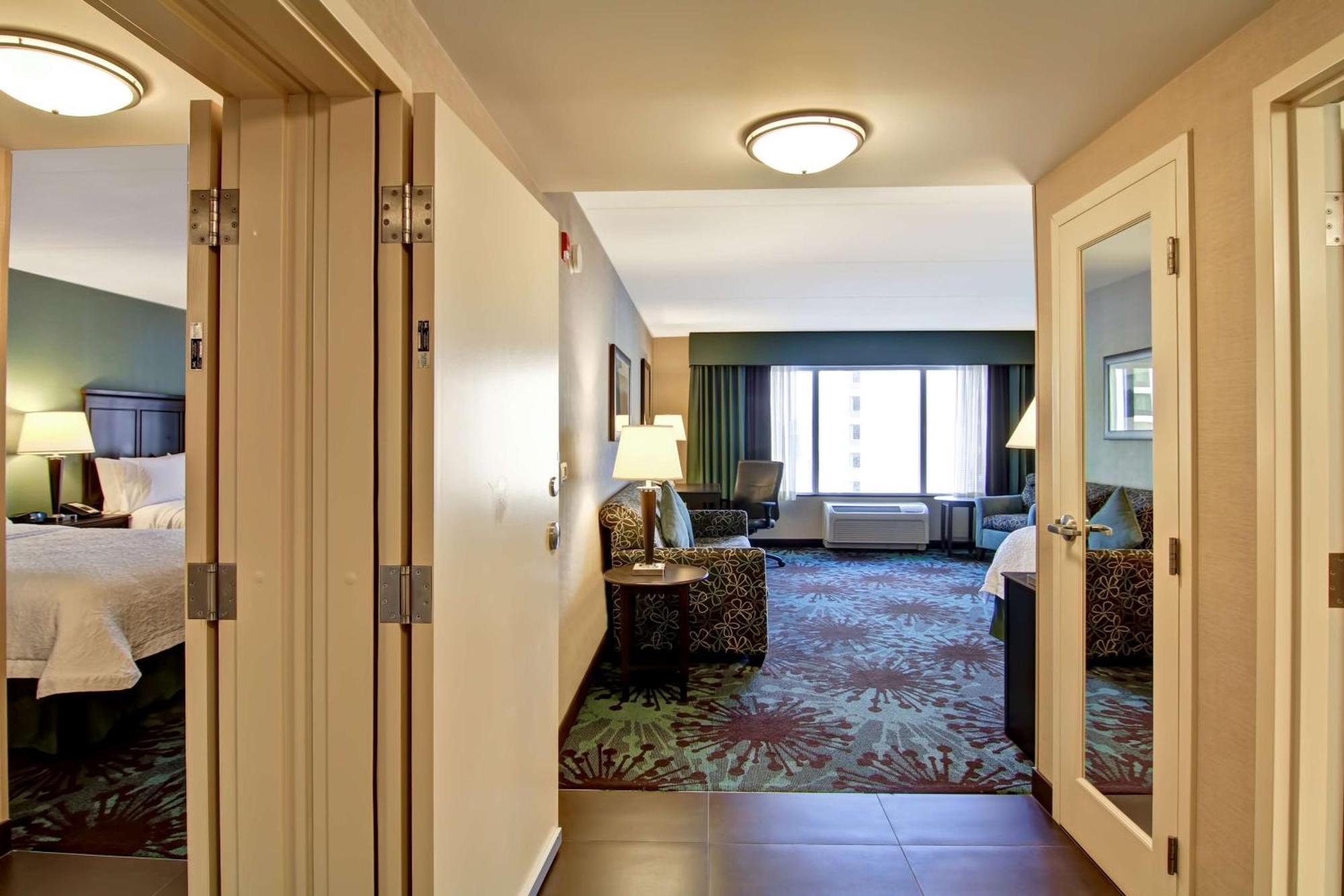 Hampton Inn By Hilton Toronto Airport Corporate Centre ภายนอก รูปภาพ
