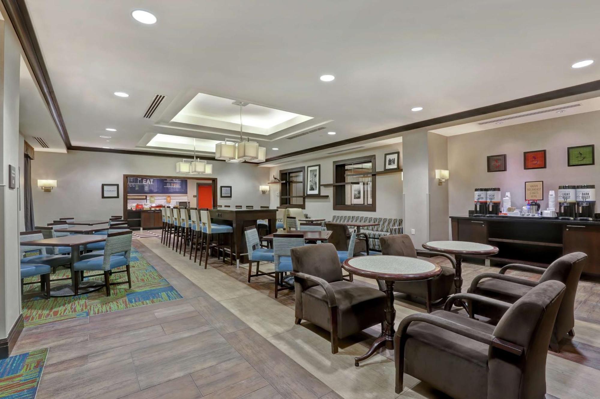 Hampton Inn By Hilton Toronto Airport Corporate Centre ภายนอก รูปภาพ